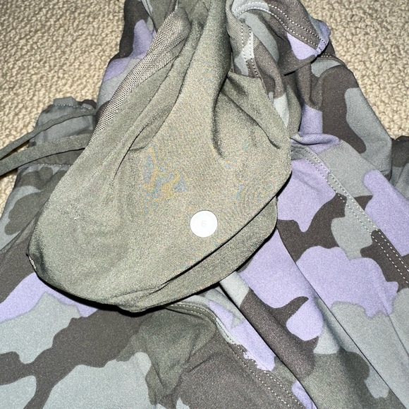 Lululemon pants - Picture 2 of 2